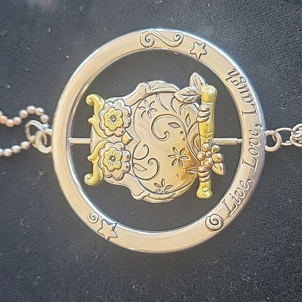 Car or window charm! - Picture 3 of 4